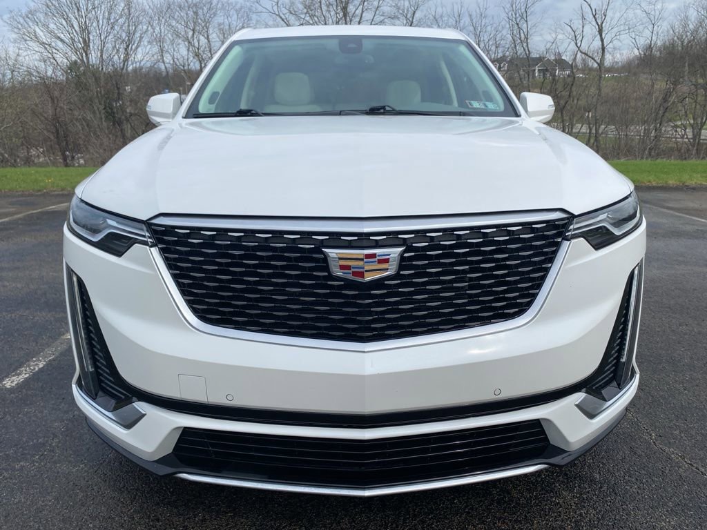 Used 2023 Cadillac XT6 Premium Luxury image 8