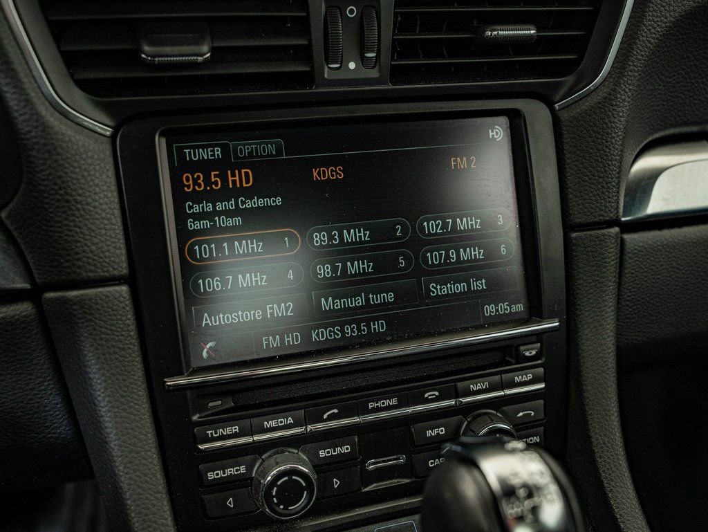 Certified 2015 Porsche 911 Targa 4S image 47