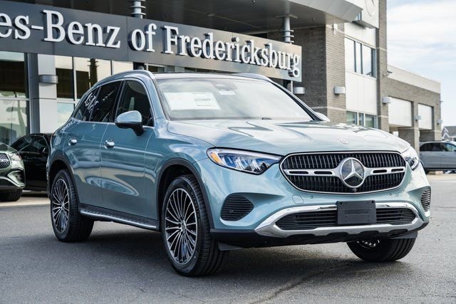 New 2026 Mercedes-Benz GLC 300 4MATIC video 1