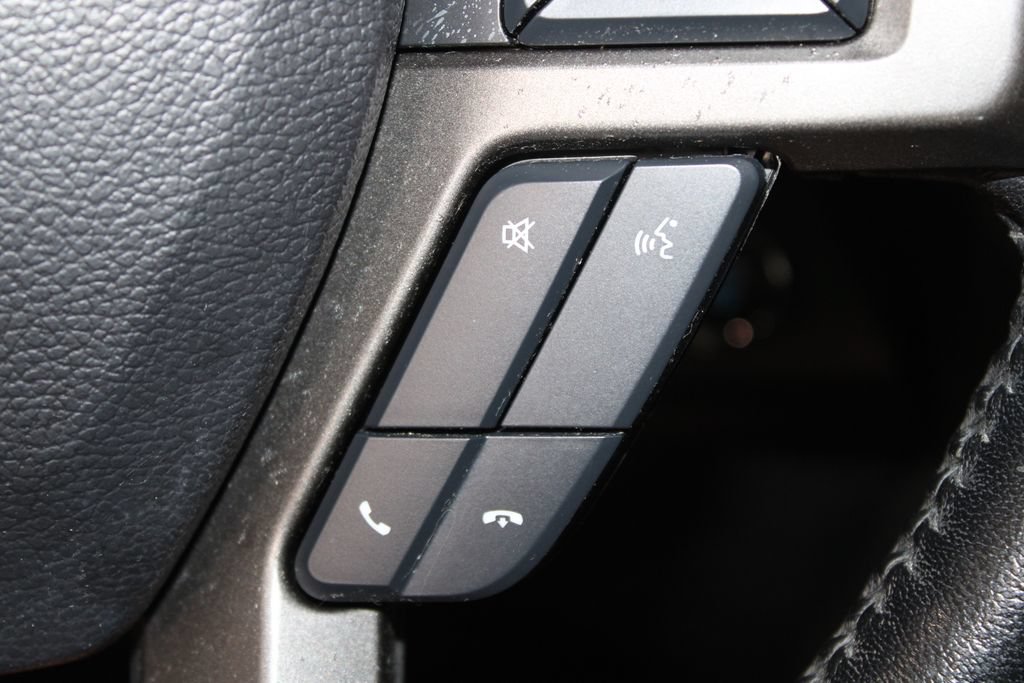 Used 2019 Ford Expedition XLT w/ Equipment Group 201A AWD/4WD image 40
