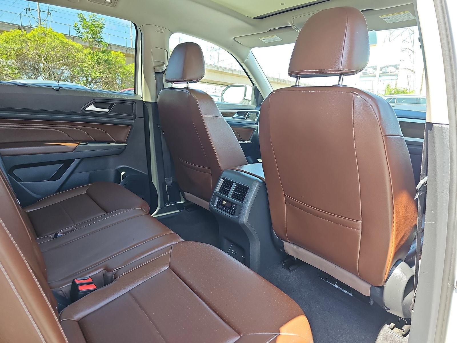 Used 2022 Volkswagen Atlas SE AWD/4WD image 11