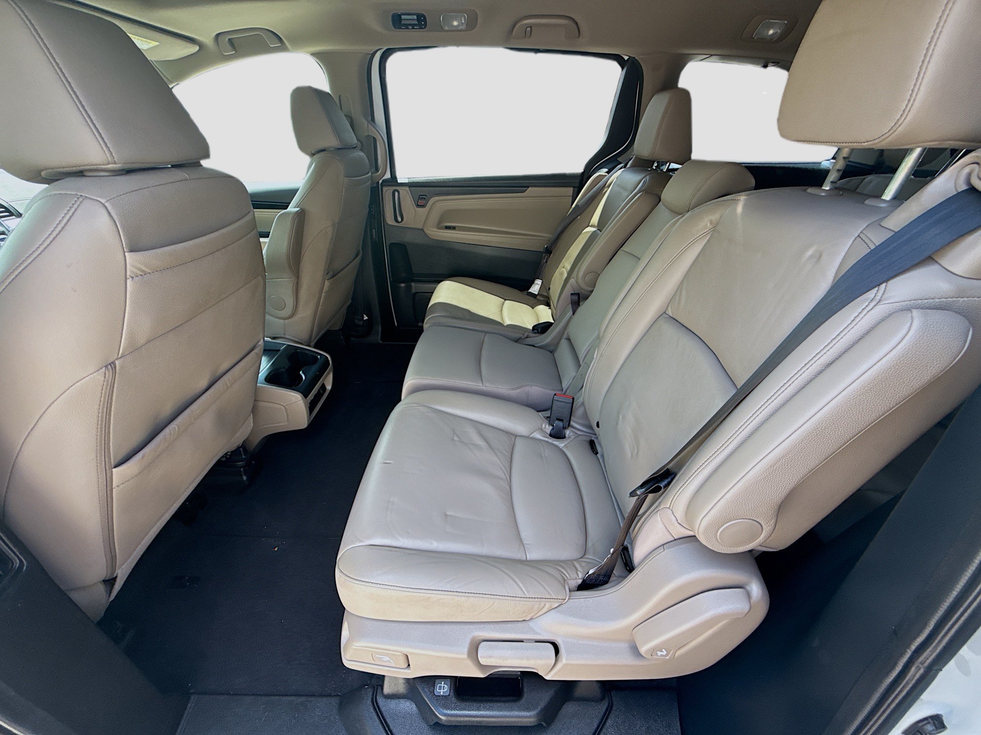 Certified 2023 Honda Odyssey Touring image 24