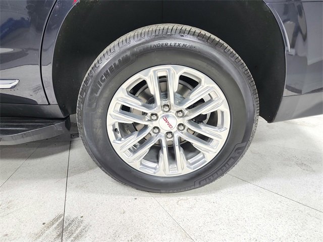 Used 2023 GMC Yukon SLT image 49