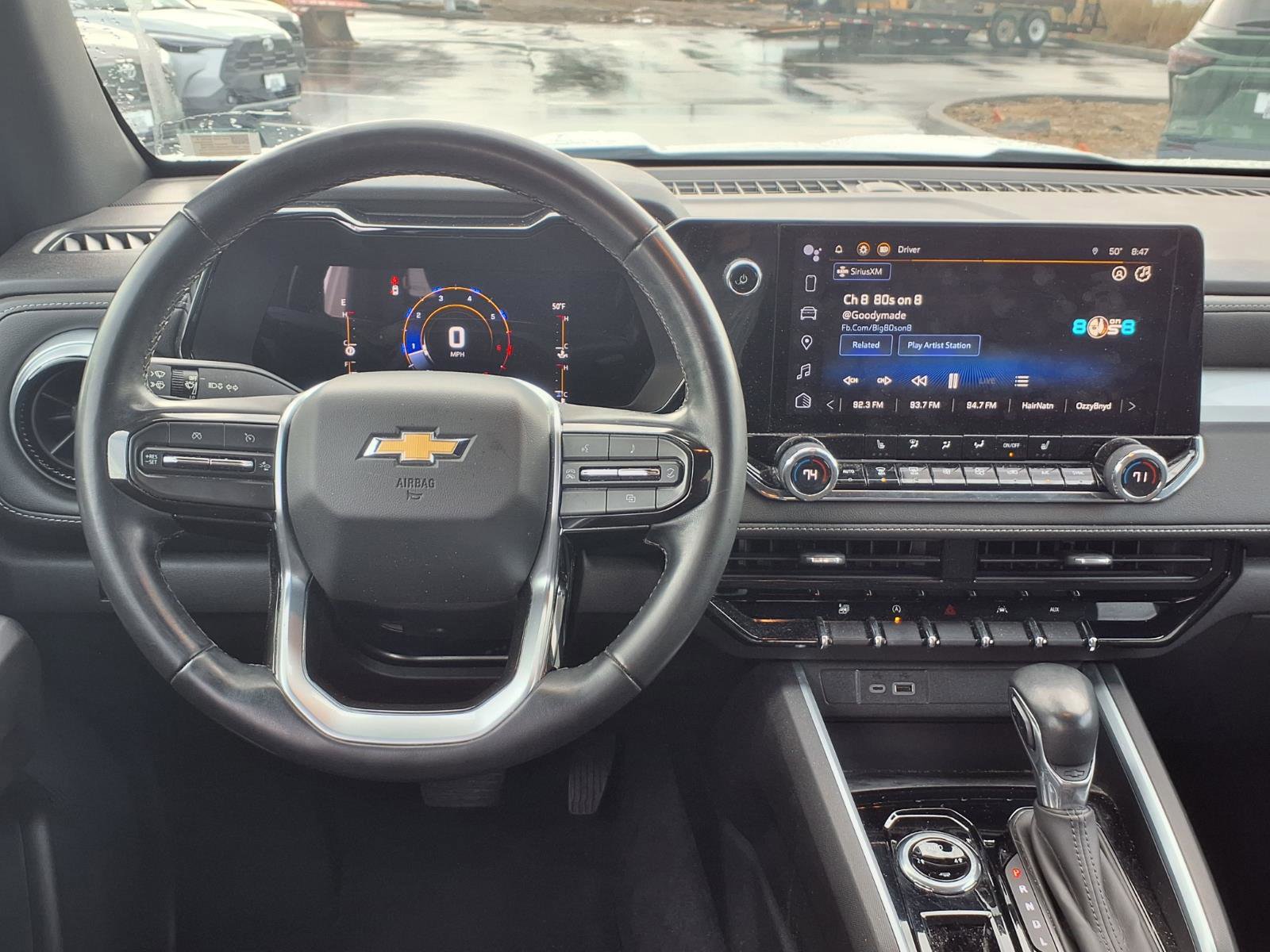 Used 2023 Chevrolet Colorado LT w/ LT Convenience Package II AWD/4WD image 5