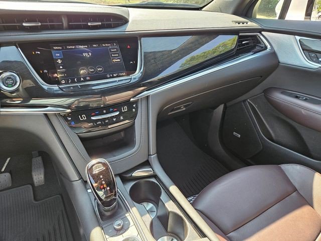 Certified 2023 Cadillac XT6 Premium Luxury AWD/4WD image 22