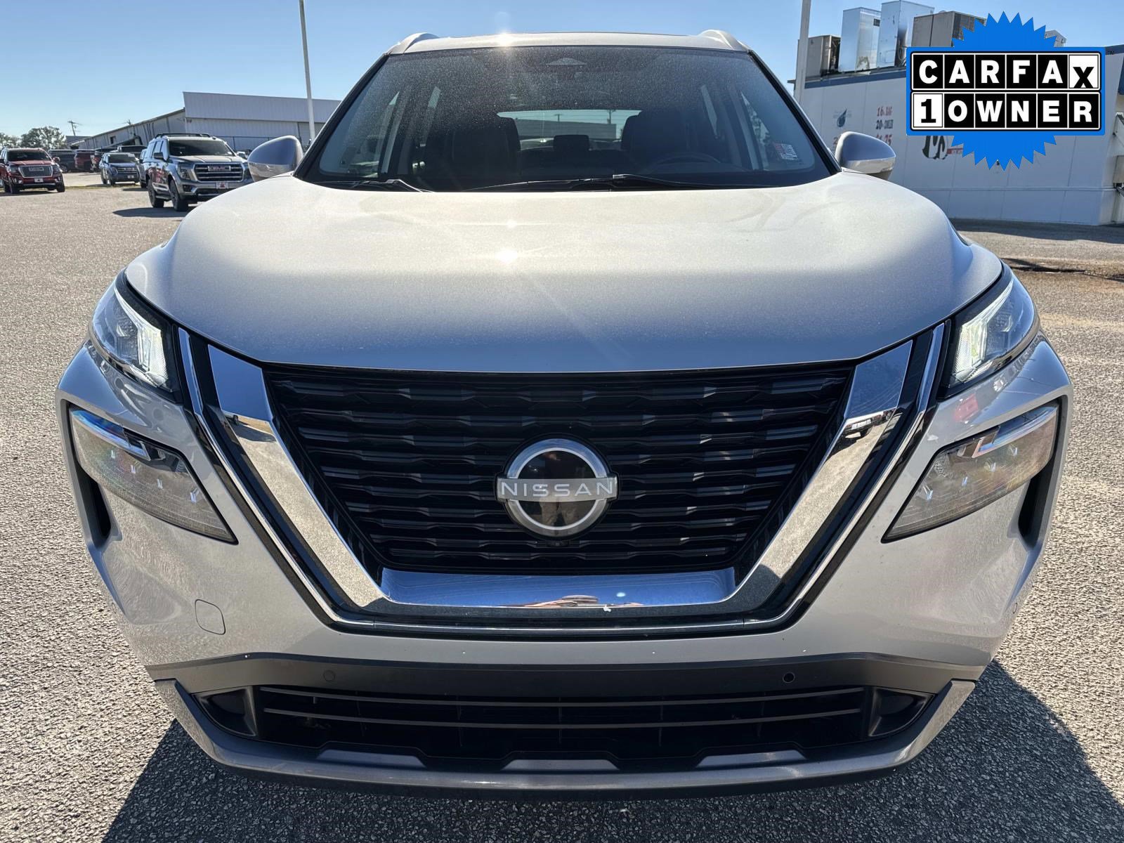 Used 2023 Nissan Rogue SL w/ SL Premium Package image 9