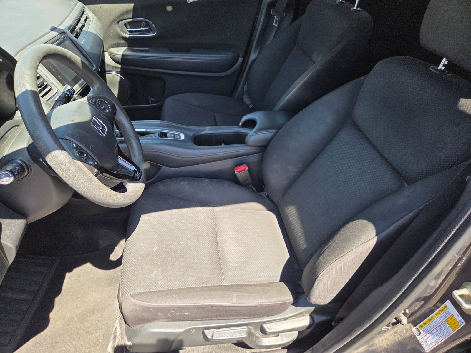 Used 2017 Honda HR-V EX image 9