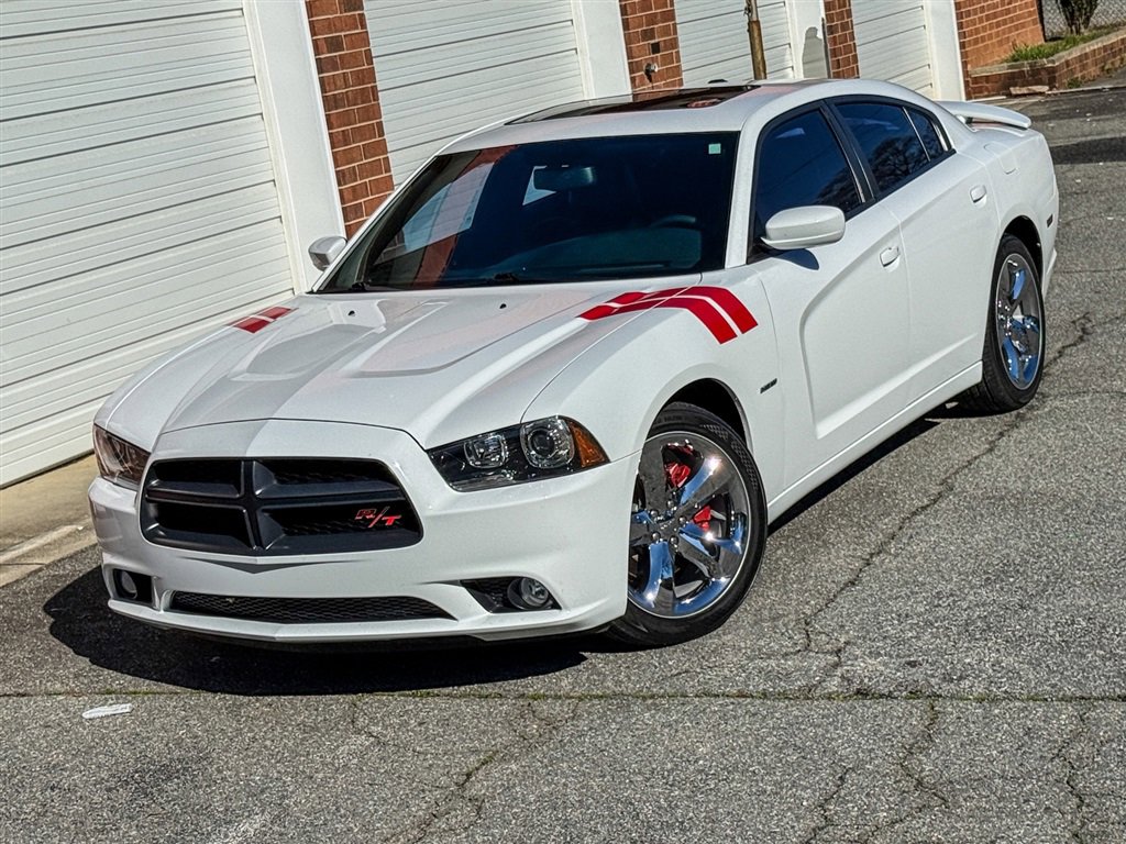 Used 2014 Dodge Charger R/T image 7