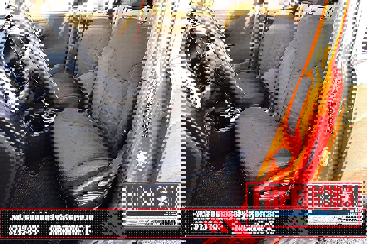 Used 2020 Jeep Renegade Latitude image 12