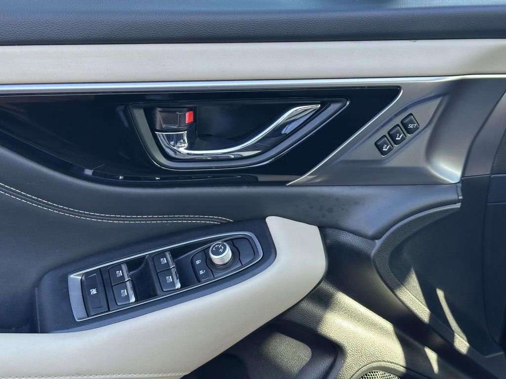 Used 2023 Subaru Outback Limited image 13