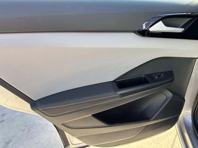 Certified 2024 Volkswagen Taos S image 11