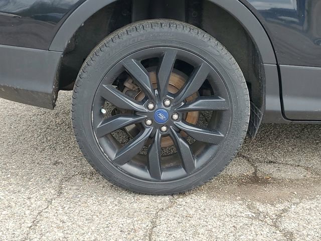 Used 2017 Ford Escape SE w/ Equipment Group 201A AWD/4WD image 5