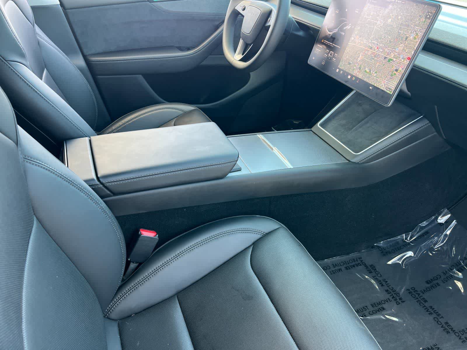 Used 2026 Tesla Model Y 2WD image 17