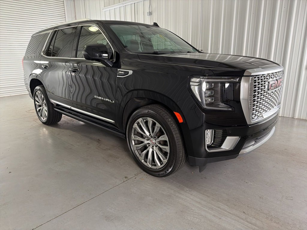 Used 2021 GMC Yukon Denali w/ Denali Premium Package