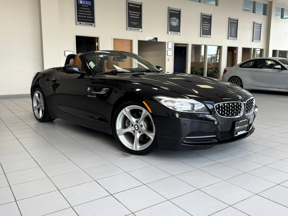 Used 2015 BMW Z4 sDrive28i RWD image 10