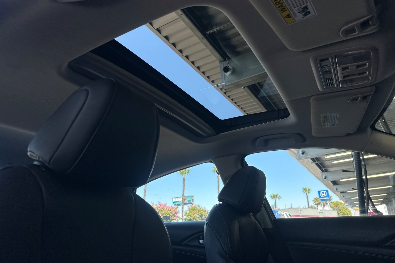 Used 2020 Honda Insight Touring image 15