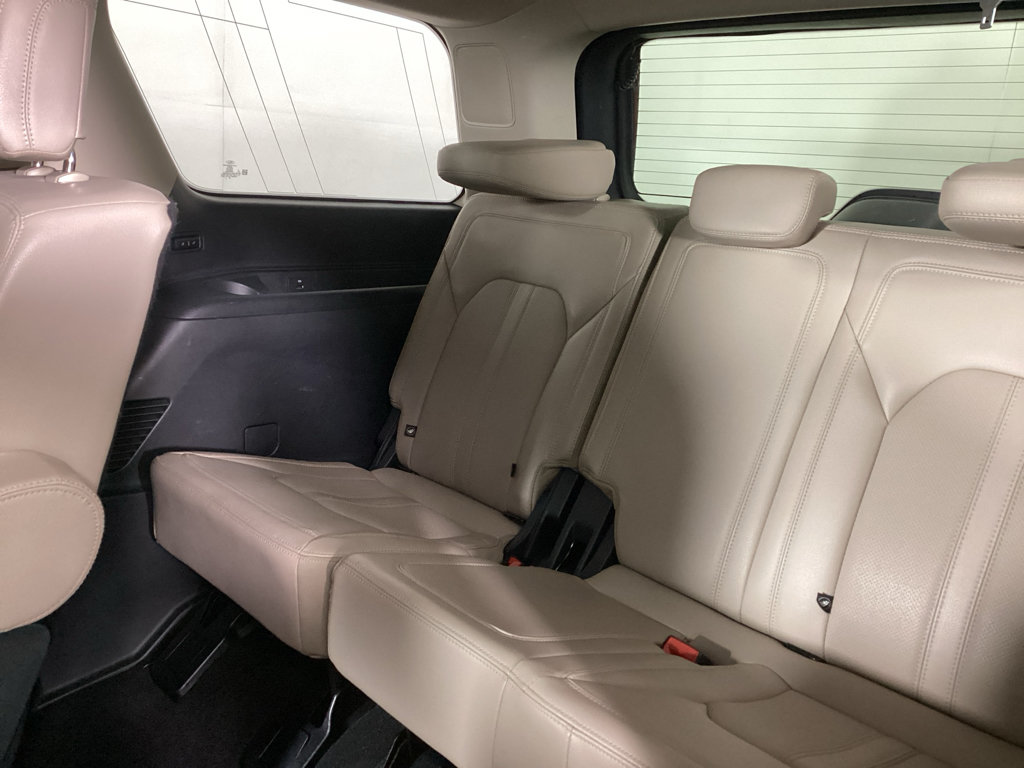 Used 2024 Ford Expedition Limited AWD/4WD image 15