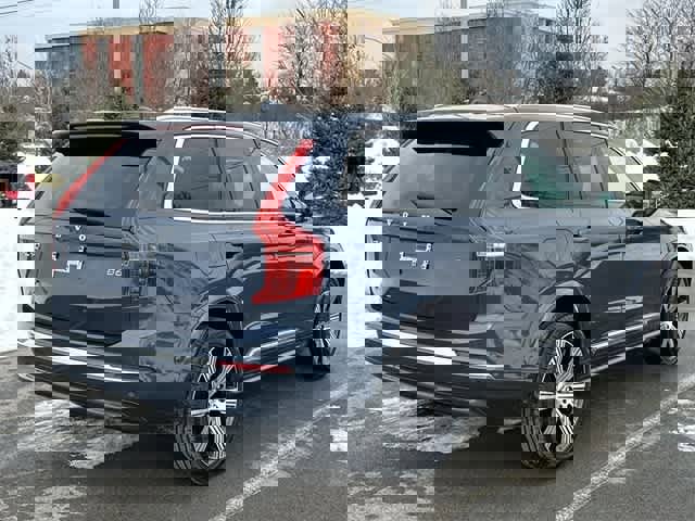Used 2025 Volvo XC90 B6 Ultra image 36