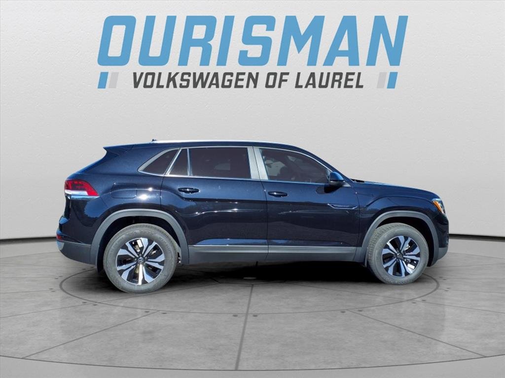 New 2026 Volkswagen Atlas Cross Sport SE image 2