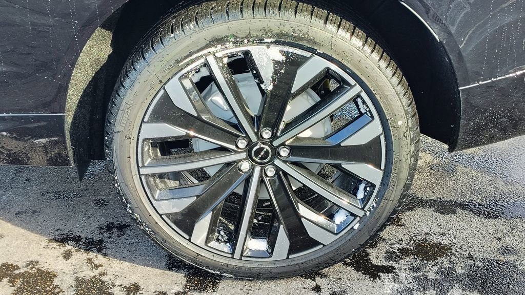 New 2026 Volvo XC60 B5 Ultra w/ Protection Package Premier image 31