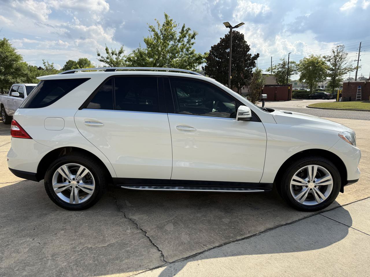 Used 2013 Mercedes-Benz ML 350 4MATIC image 6