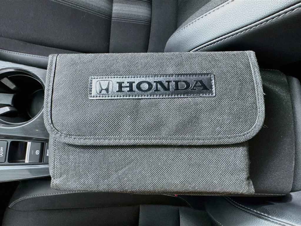 Used 2024 Honda Civic Sport image 25