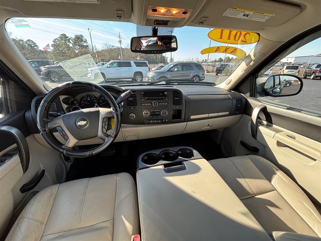 Used 2011 Chevrolet Silverado 1500 LT w/ All-Star Edition AWD/4WD image 16