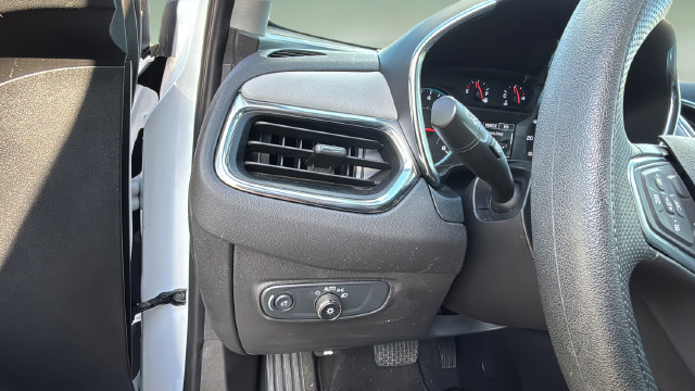 Used 2024 Chevrolet Equinox LS w/ Driver Confidence II Package FWD image 20