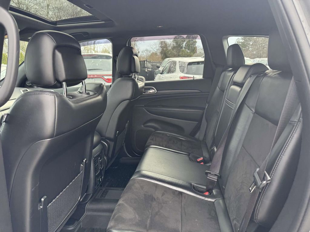 Used 2020 Jeep Grand Cherokee Altitude image 9