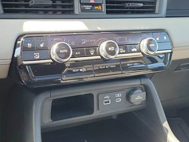Certified 2024 Honda Pilot Elite image 27