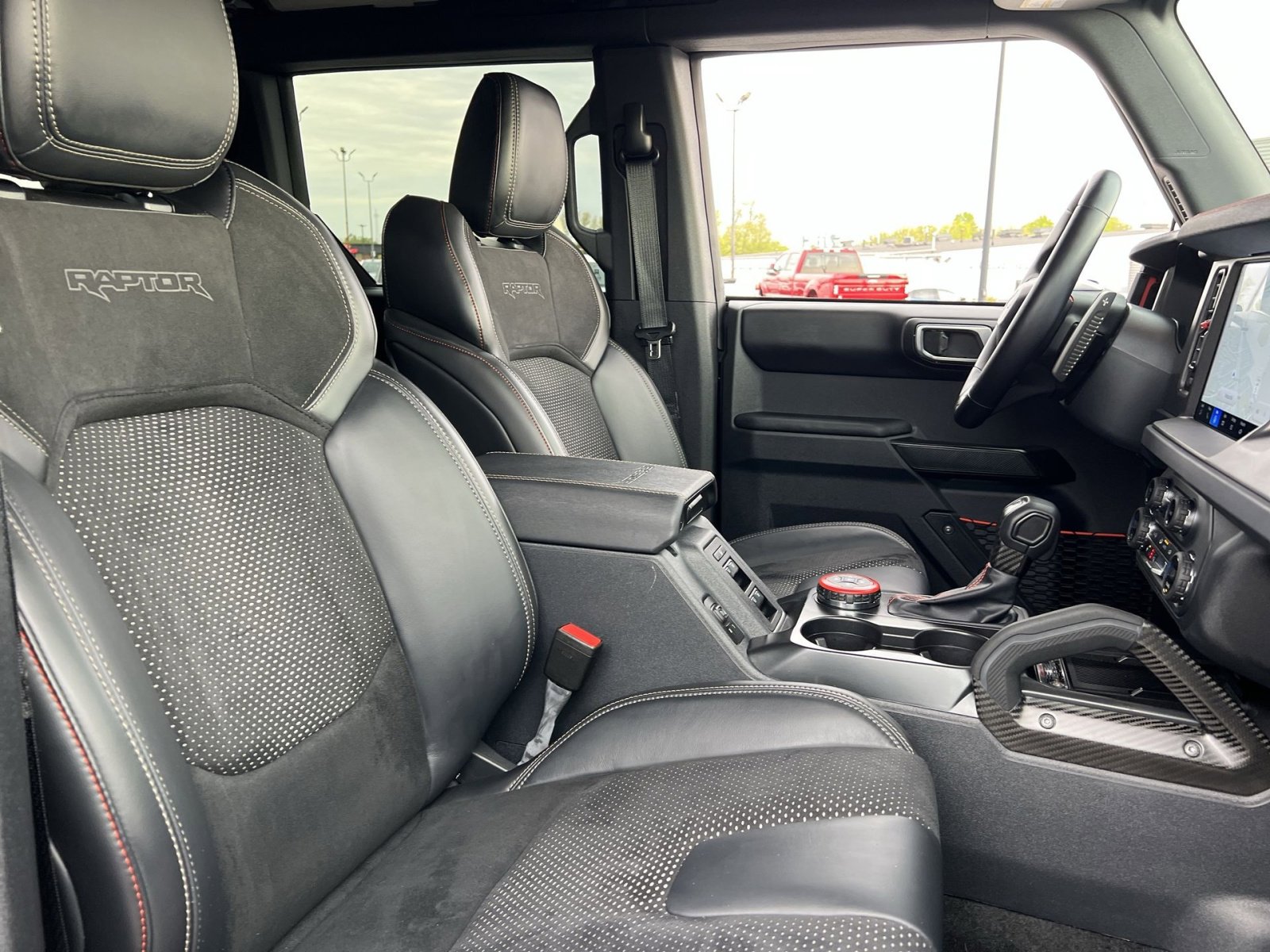 Used 2025 Ford Bronco Raptor w/ Interior Carbon Fiber Pack AWD/4WD image 34