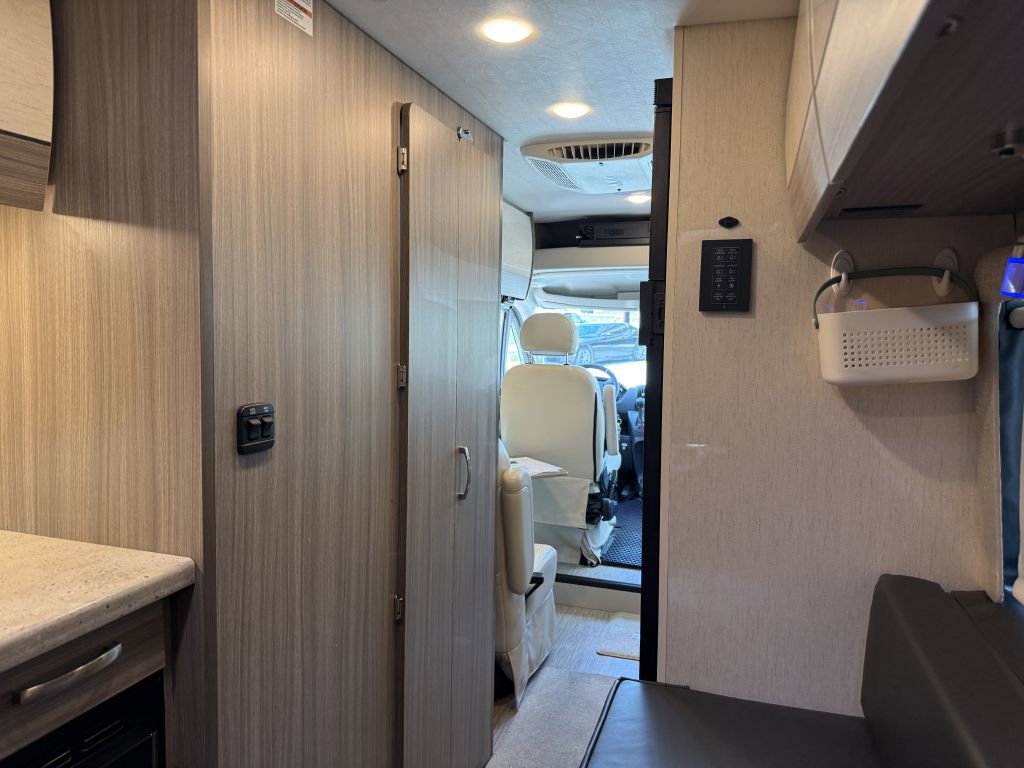 Used 2021 RAM ProMaster 3500 w/ Convenience Group FWD image 62