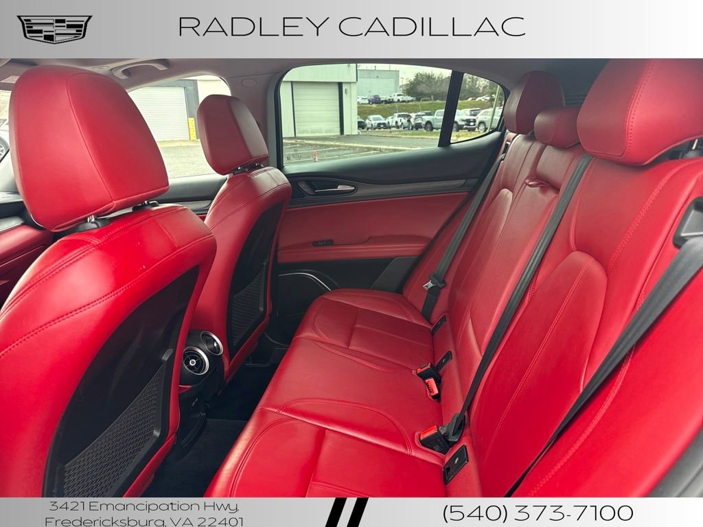 Used 2020 Alfa Romeo Stelvio Ti w/ Active Blind Spot Package image 18