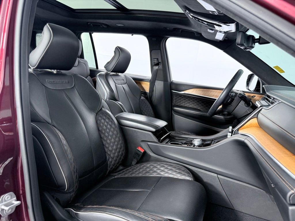 Used 2021 Jeep Grand Cherokee L Summit image 12