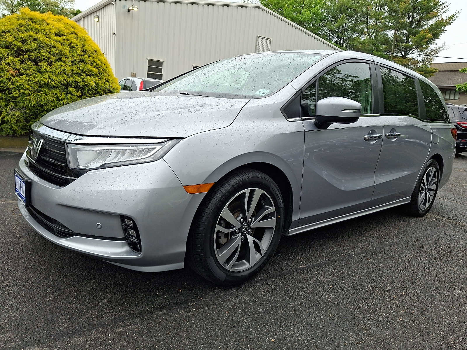 Certified 2023 Honda Odyssey Touring image 3