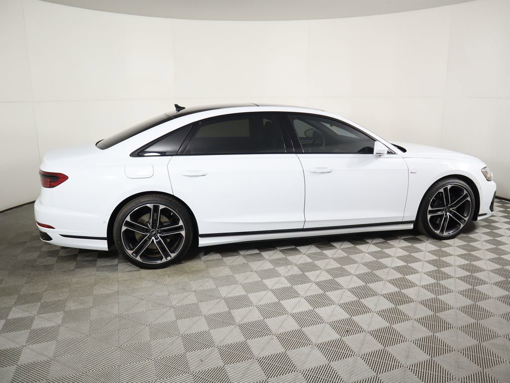 New 2025 Audi A8 L 3.0T image 4