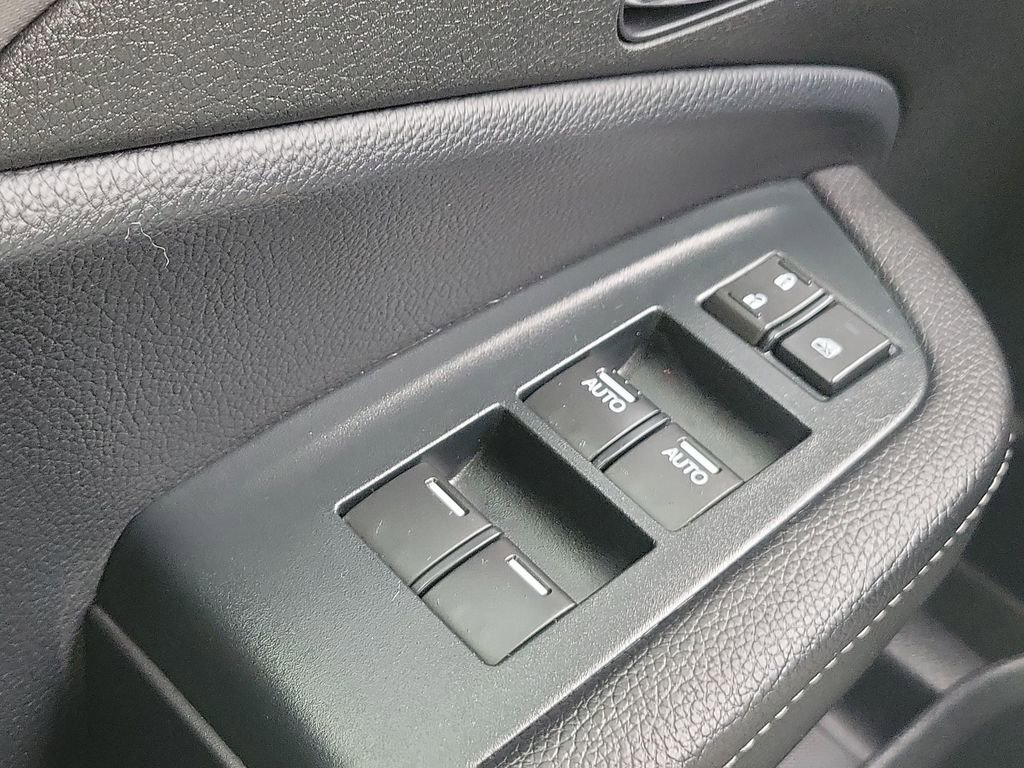 Used 2023 Honda Ridgeline Sport image 32