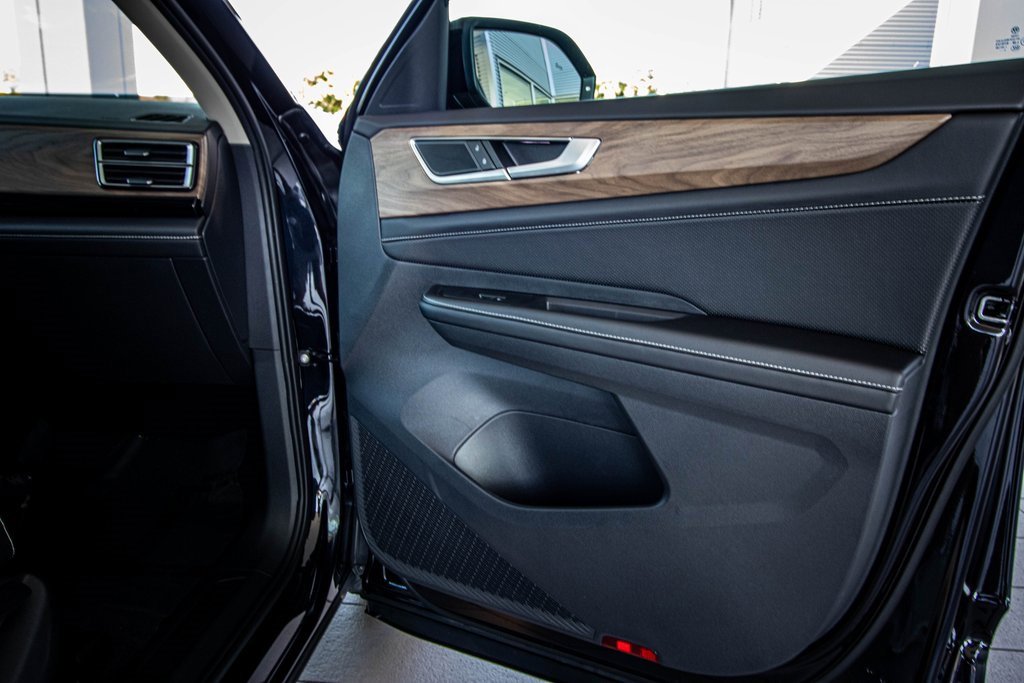 New 2026 Volkswagen Atlas SE image 40