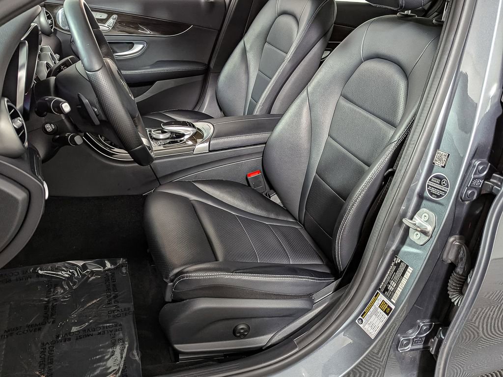 Used 2018 Mercedes-Benz C 300 4MATIC Sedan image 15