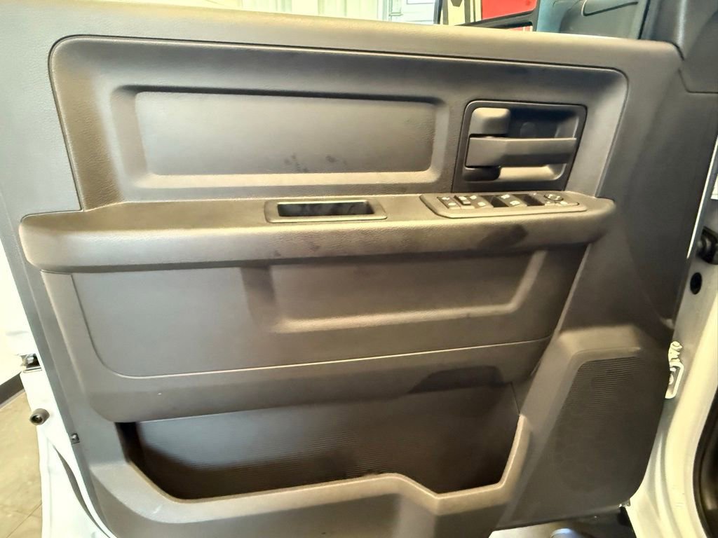 New 2026 RAM 3500 Tradesman w/ Chrome Appearance Group image 15
