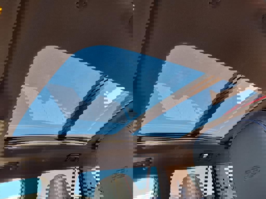 Used 2025 Chevrolet Equinox RS w/ Safety and Technology Package image 27