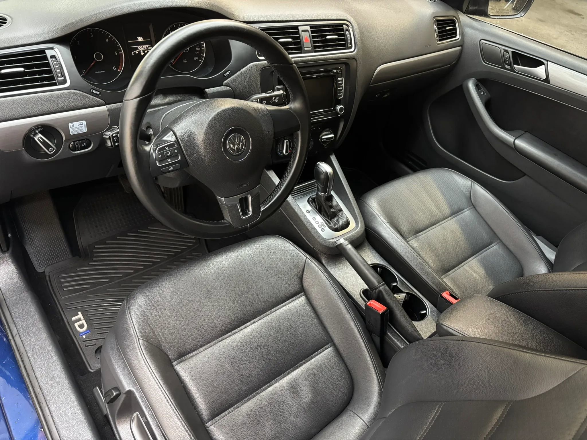 Used 2014 Volkswagen Jetta TDI FWD image 12