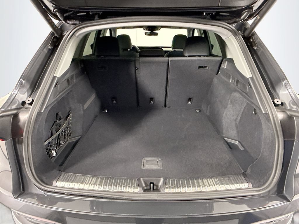 Certified 2025 Audi Q5 Premium Plus w/ Premium Plus AWD/4WD image 29