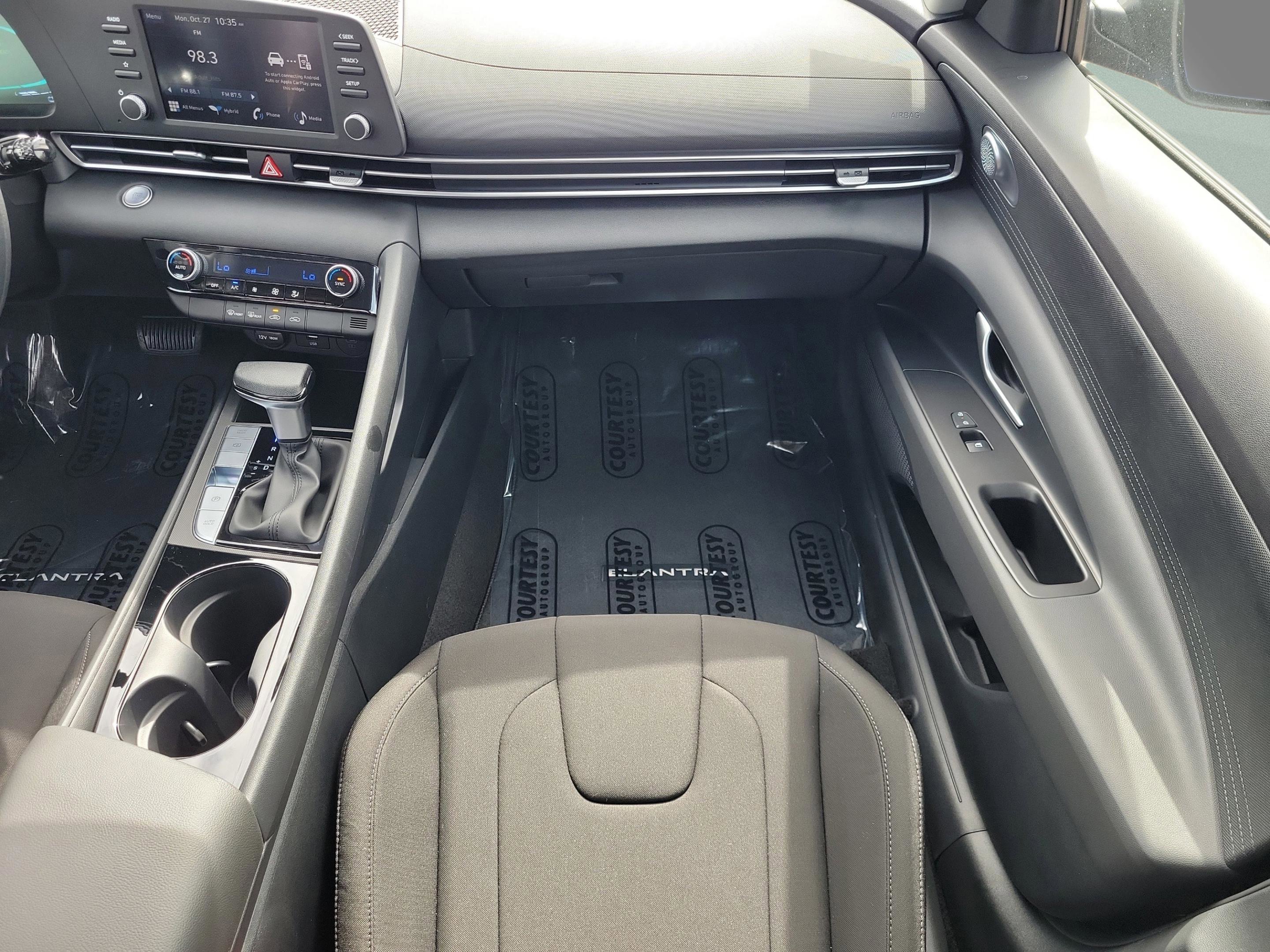 New 2026 Hyundai Elantra Blue image 14