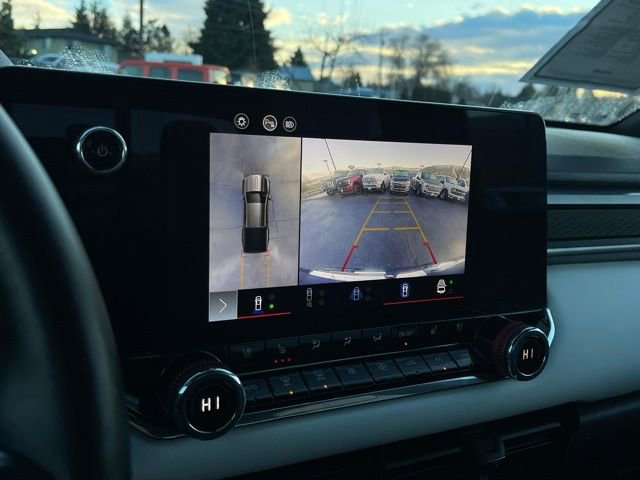 Used 2024 GMC Canyon AT4X image 12