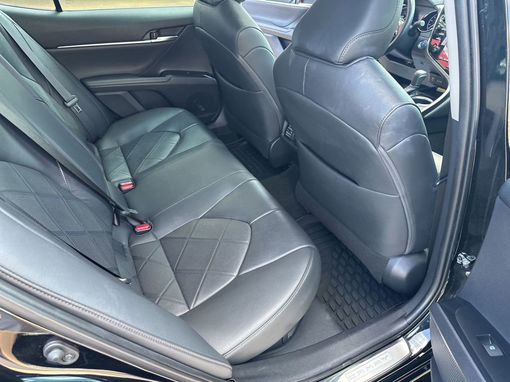 Used 2019 Toyota Camry XLE w/ Driver Assist Package FWD image 18