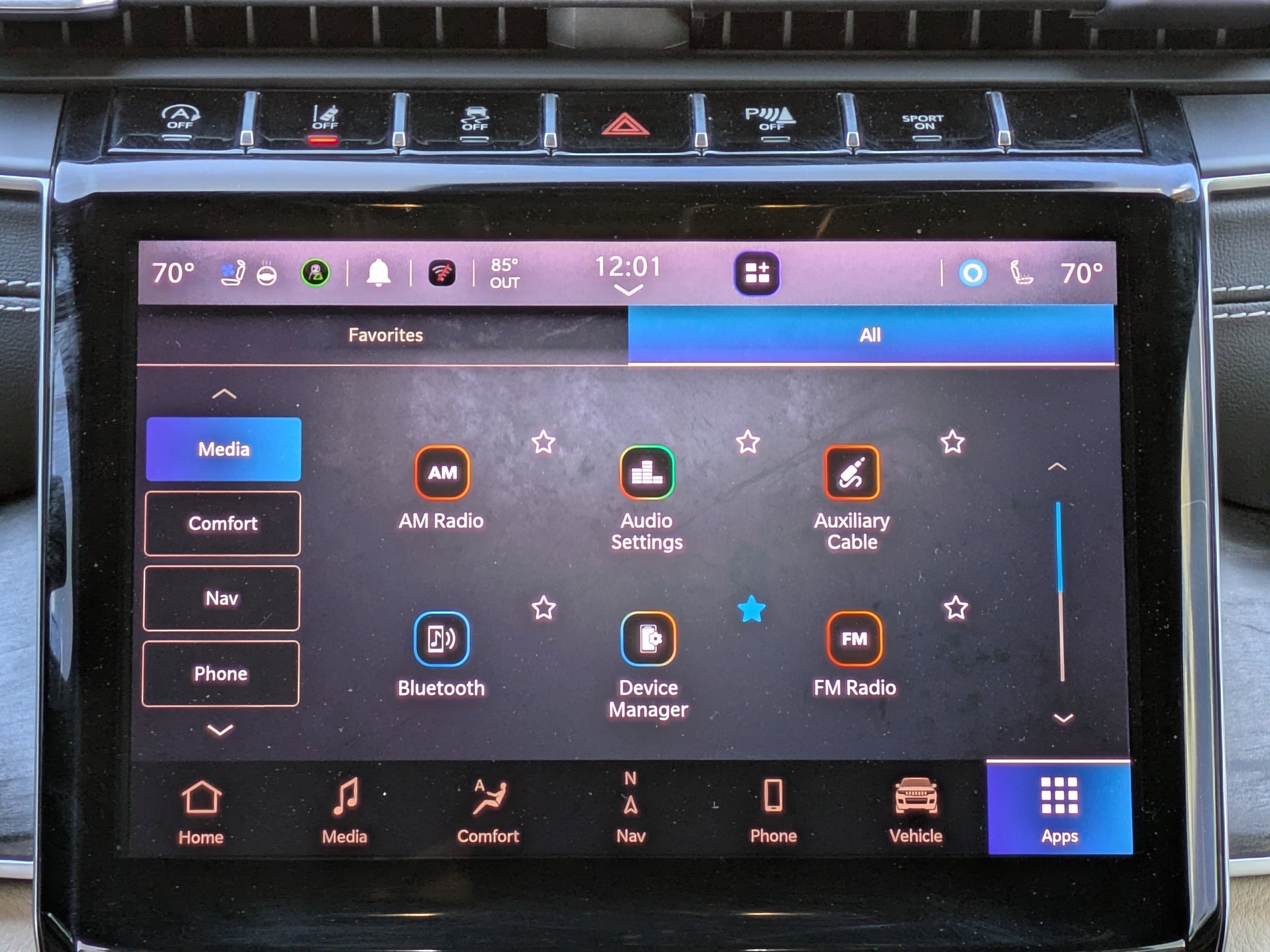 Used 2023 Jeep Grand Cherokee L Limited w/ Luxury Tech Group II image 16