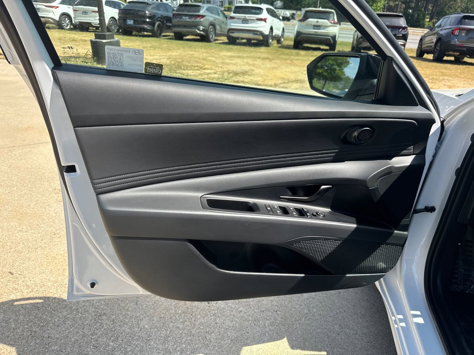 Certified 2025 Hyundai Elantra Sport FWD image 10