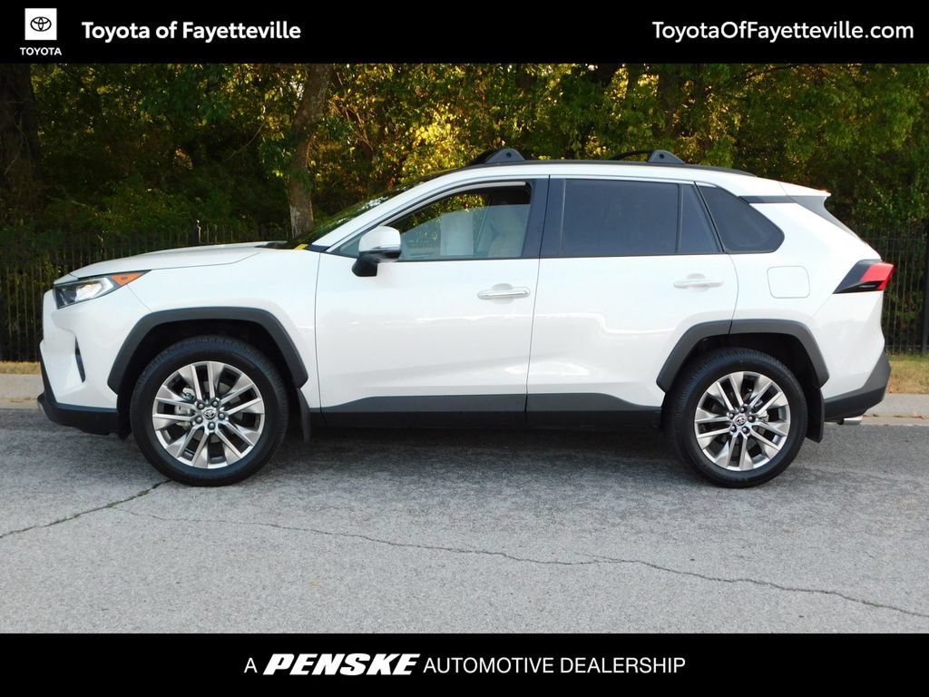 Used 2020 Toyota RAV4 Limited AWD/4WD image 2