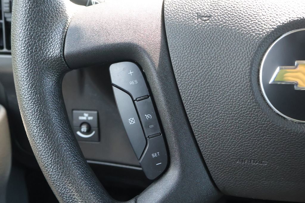 Used 2025 Chevrolet Express 2500 Extended w/ Driver Convenience Package image 24